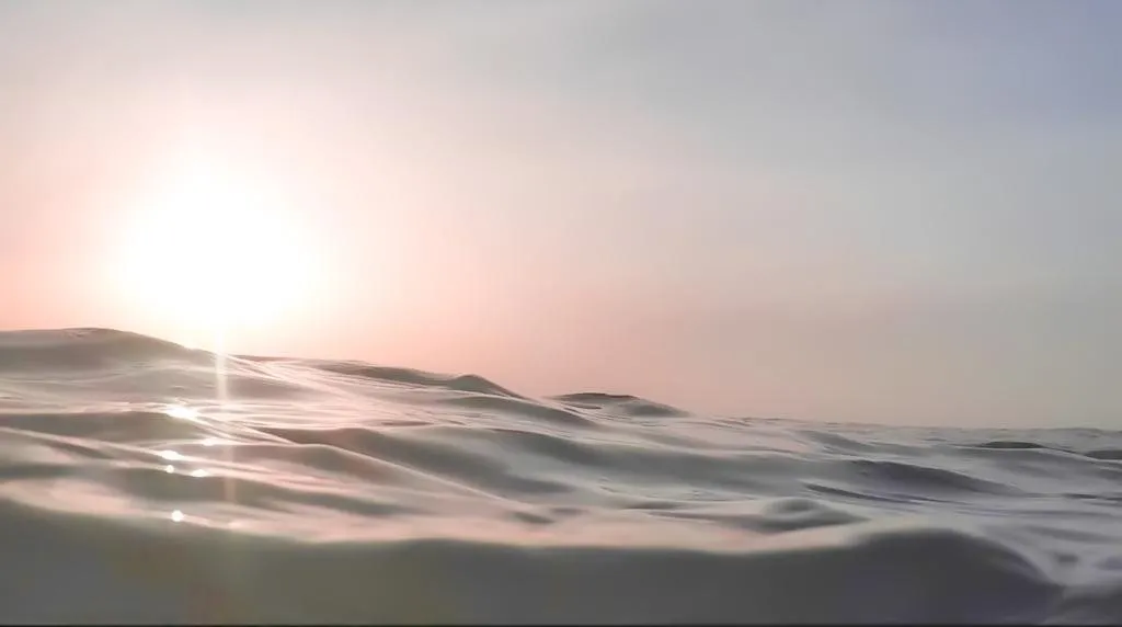 Zonsondergang boven de zee